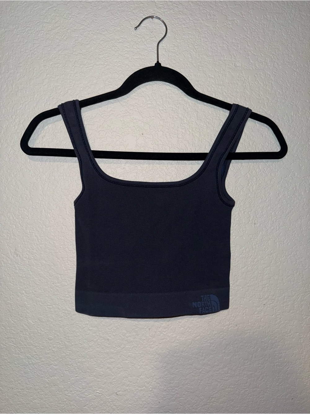 The North Face Navy Ribbed Seamless Crop Tank and Leggings Set - Picture 3 of 9